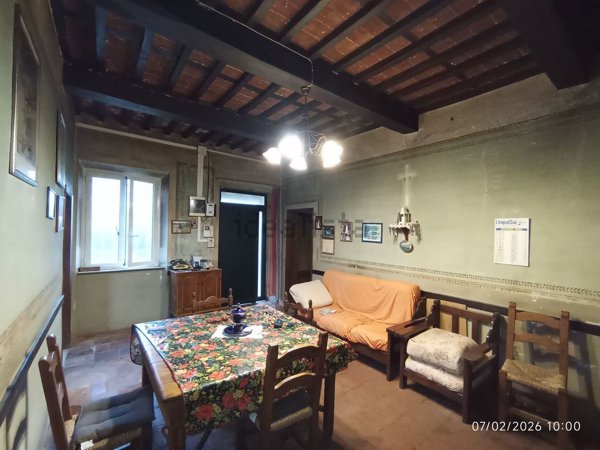 casa indipendente in vendita a Camaiore in zona Marignana