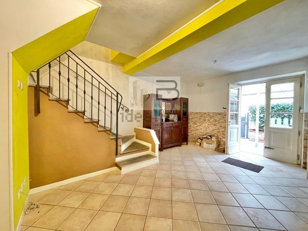 casa indipendente in vendita a Camaiore