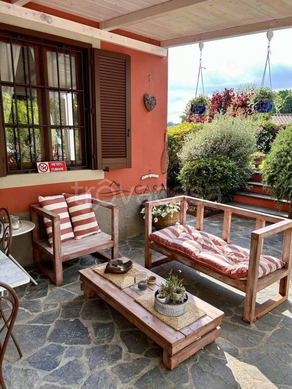 casa indipendente in vendita a Camaiore