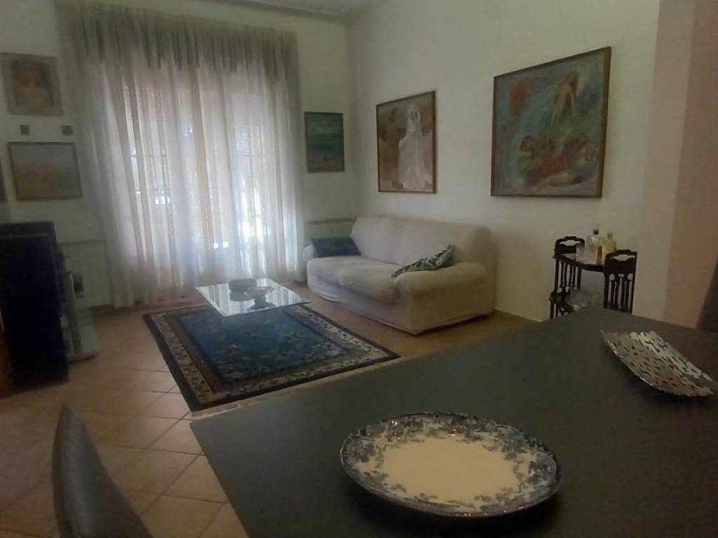 casa indipendente in vendita a Camaiore in zona Lido di Camaiore