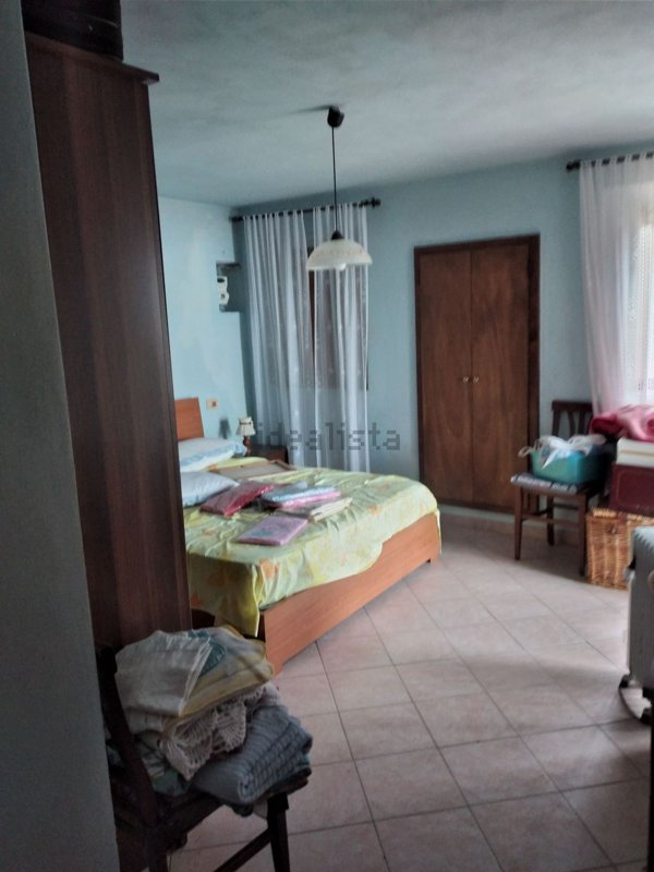 pentavano in vendita a Camaiore