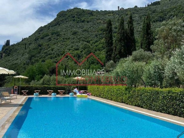 casa indipendente in vendita a Camaiore