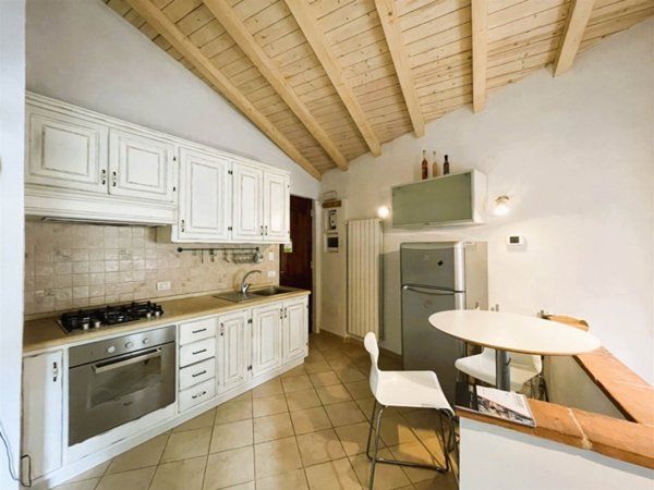 casa indipendente in vendita a Camaiore in zona Pontemazzori