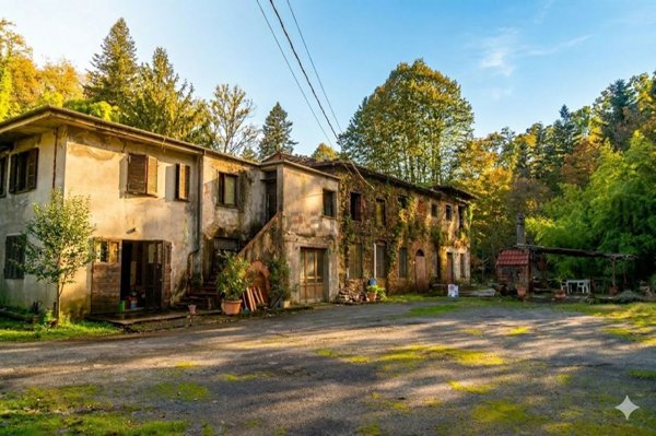 casa indipendente in vendita a Camaiore