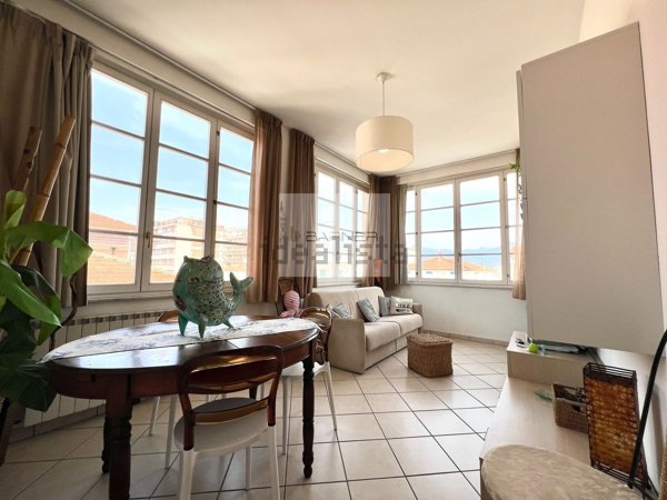 appartamento in vendita a Camaiore in zona Lido di Camaiore