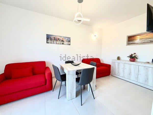 appartamento in vendita a Camaiore in zona Lido di Camaiore