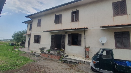 casa indipendente in vendita a Camaiore in zona Capezzano Pianore