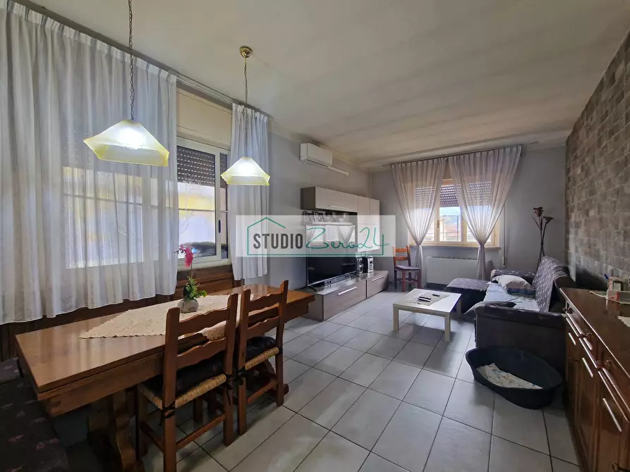 appartamento in vendita a Camaiore in zona Lido di Camaiore