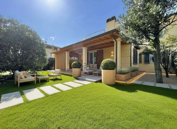 appartamento in vendita a Camaiore