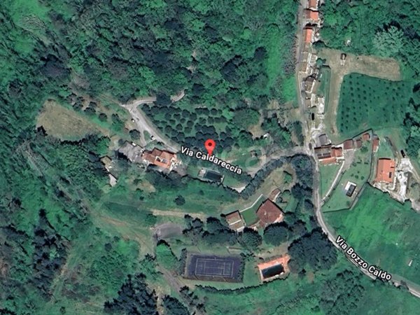 casa indipendente in vendita a Camaiore in zona Montemagno