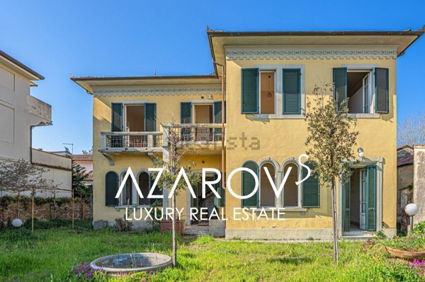 appartamento in vendita a Camaiore in zona Lido di Camaiore