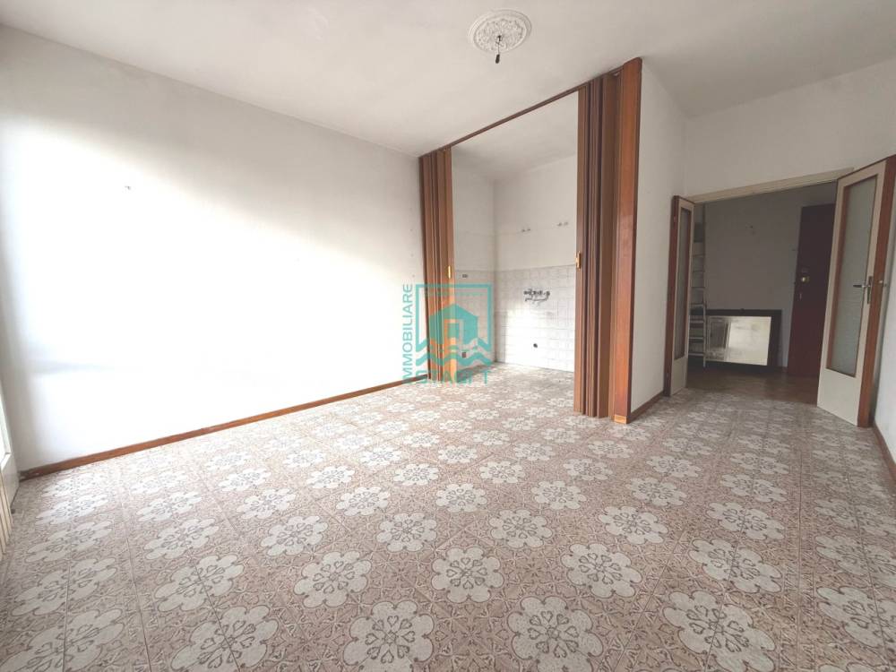 appartamento in vendita a Camaiore in zona Lido di Camaiore