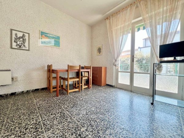 appartamento in vendita a Camaiore in zona Lido di Camaiore