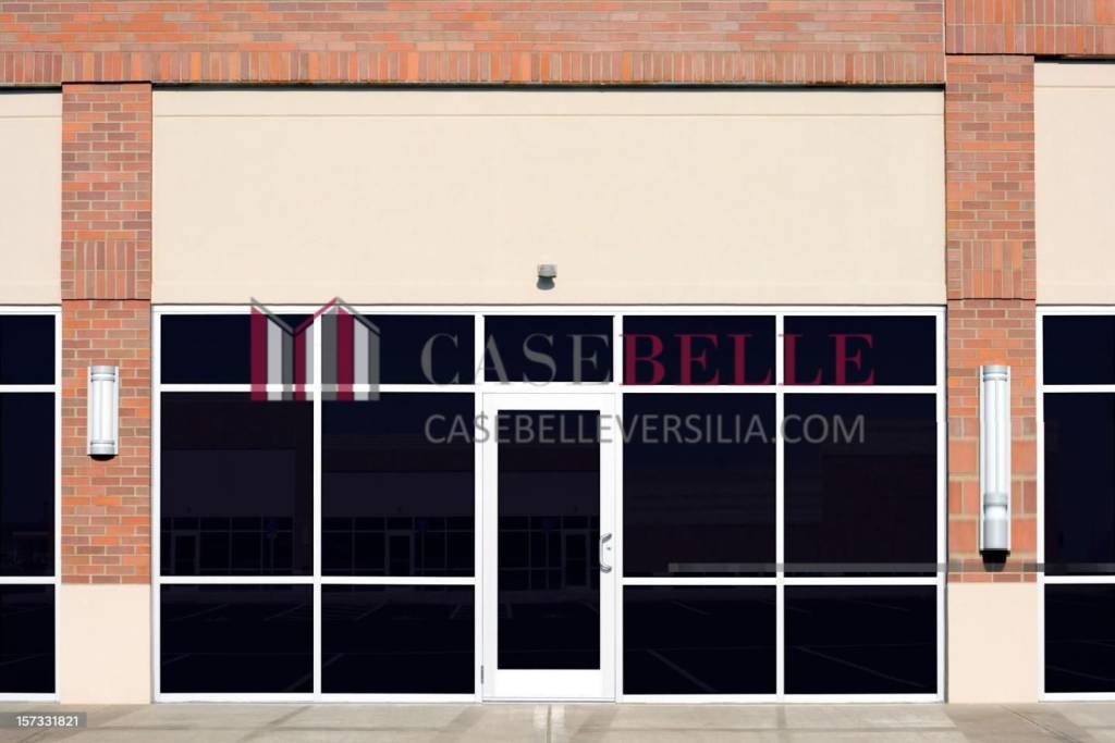 negozio in vendita a Camaiore in zona Lido di Camaiore