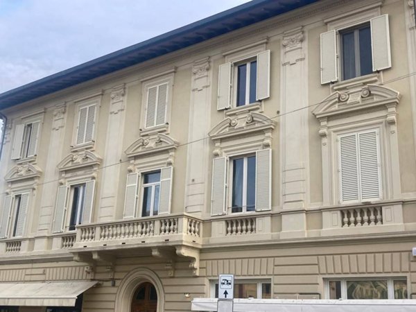 appartamento in vendita a Camaiore in zona Lido di Camaiore