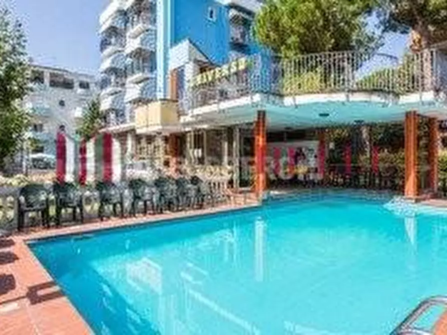 casa indipendente in vendita a Camaiore in zona Lido di Camaiore