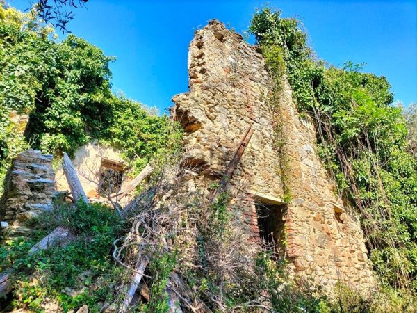 casale in vendita a Camaiore