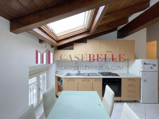 appartamento in vendita a Camaiore in zona Lido di Camaiore