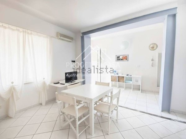 casa indipendente in vendita a Camaiore in zona Lido di Camaiore