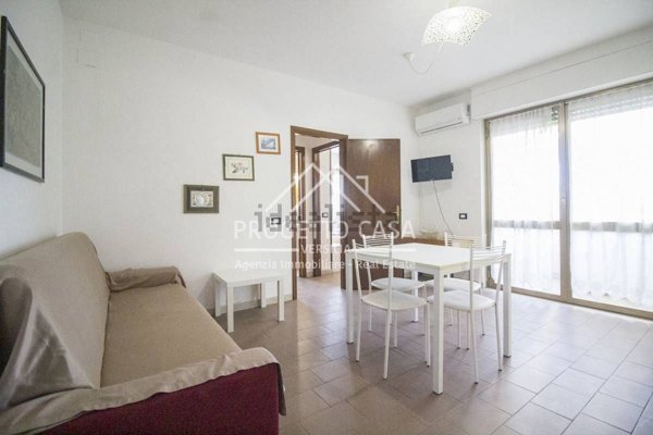 appartamento in vendita a Camaiore in zona Lido di Camaiore