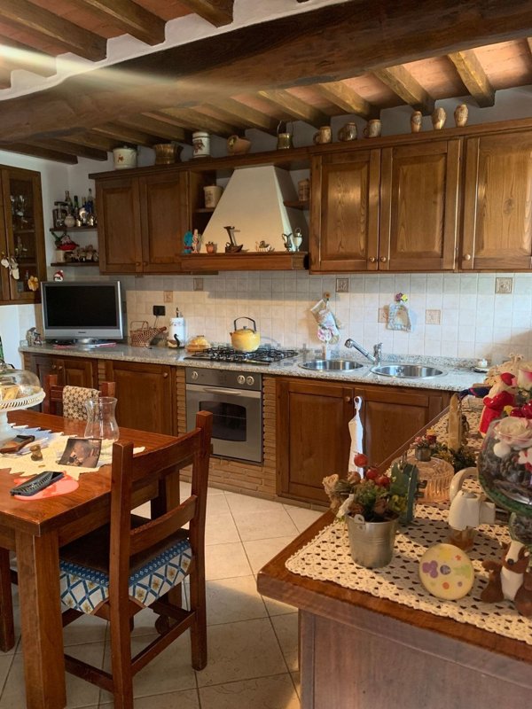 casa indipendente in vendita a Camaiore