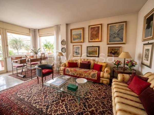 appartamento in vendita a Camaiore in zona Lido di Camaiore