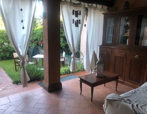casa indipendente in vendita a Camaiore