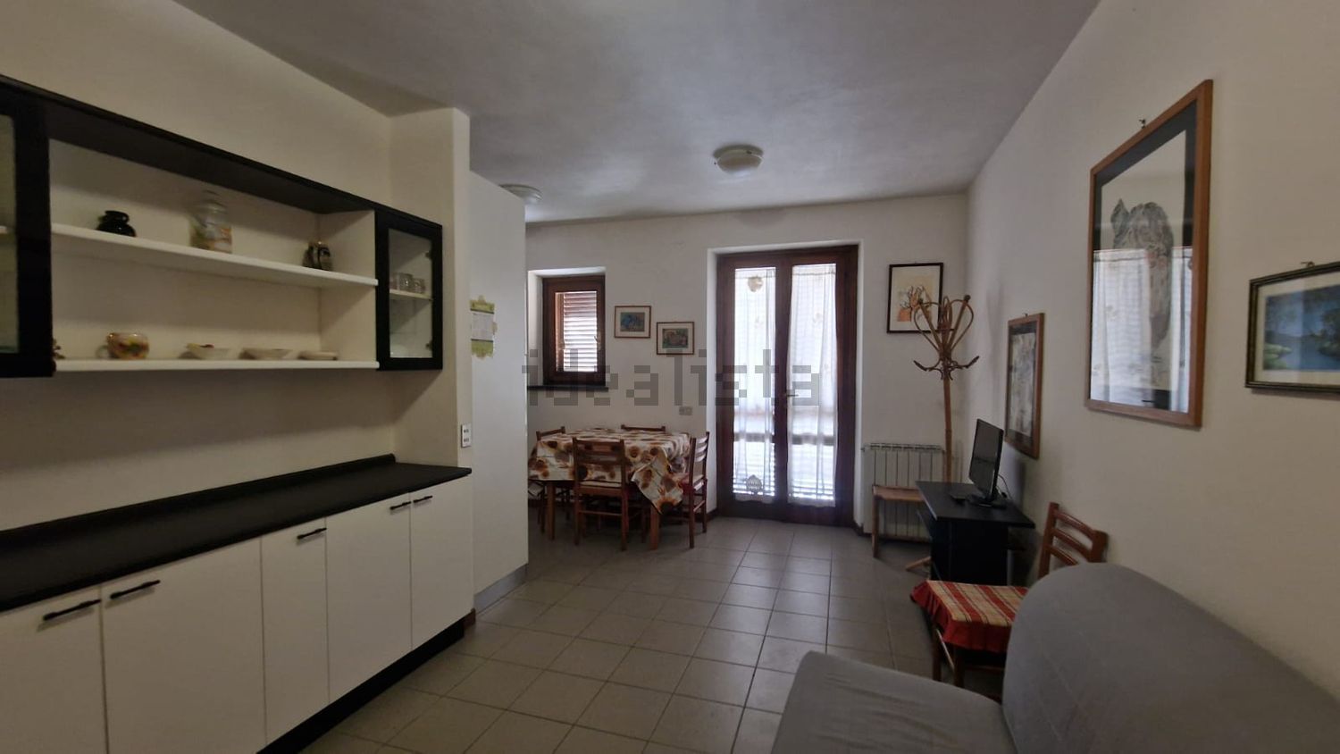 appartamento in vendita a Camaiore in zona Lido di Camaiore