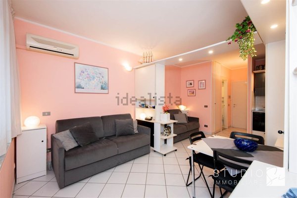 appartamento in vendita a Camaiore in zona Lido di Camaiore