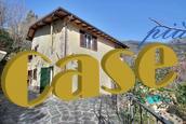 casale in vendita a Camaiore