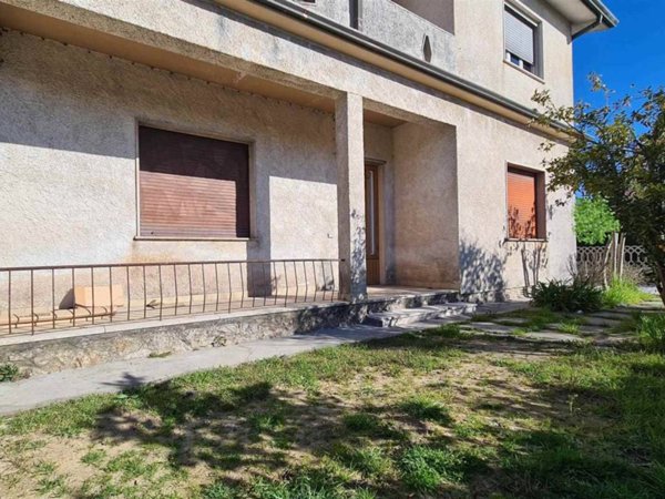 casa indipendente in vendita a Camaiore in zona Lido di Camaiore