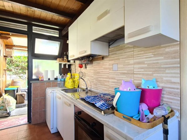 casa indipendente in vendita a Camaiore