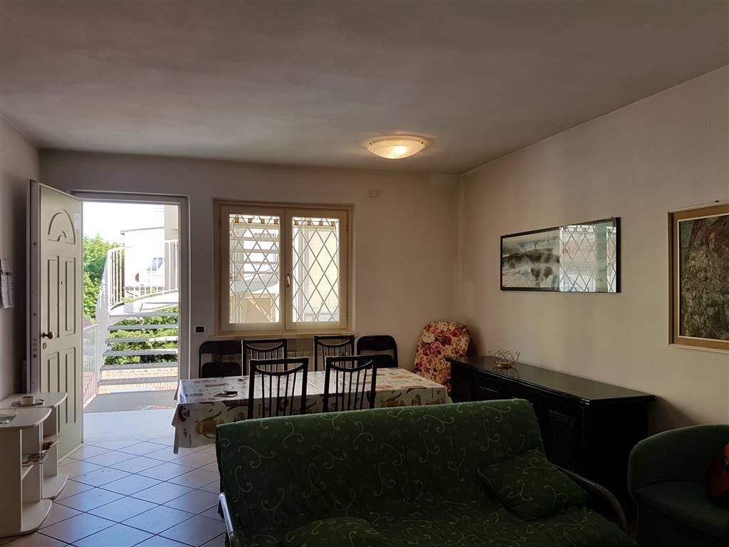 appartamento in vendita a Camaiore in zona Lido di Camaiore