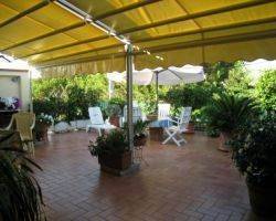 appartamento in vendita a Camaiore in zona Lido di Camaiore