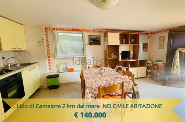 appartamento in vendita a Camaiore in zona Lido di Camaiore