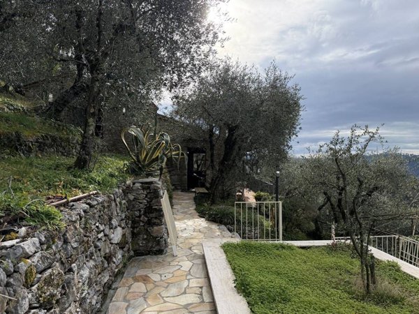 appartamento in vendita a Camaiore