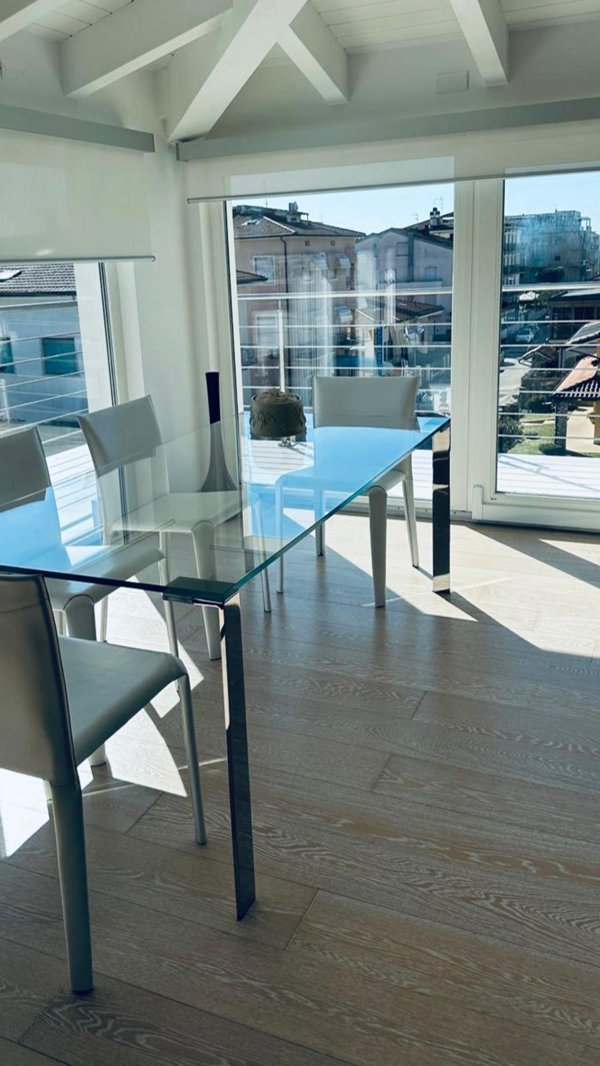 appartamento in vendita a Camaiore in zona Lido di Camaiore
