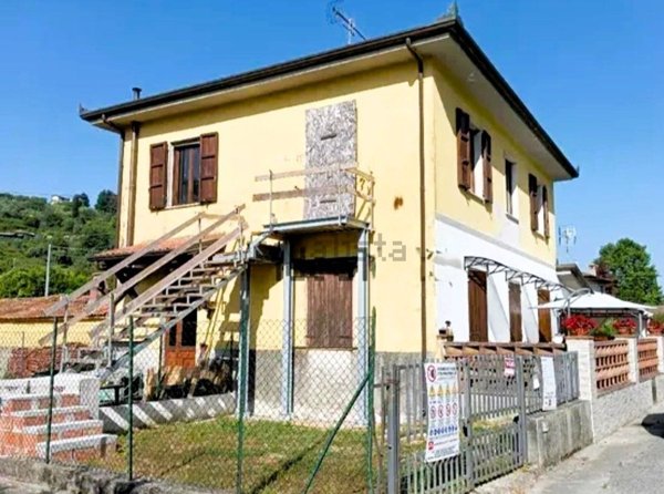 appartamento in vendita a Camaiore