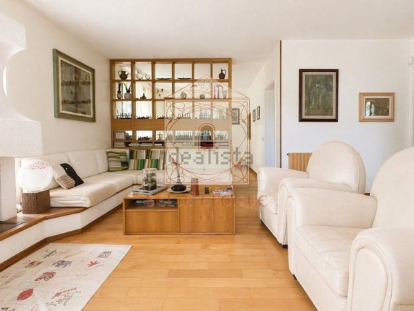 casa indipendente in vendita a Camaiore in zona Lido di Camaiore