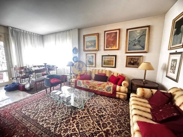 appartamento in vendita a Camaiore in zona Lido di Camaiore