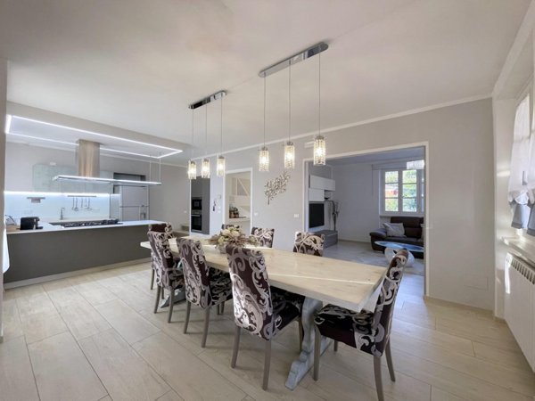 casa indipendente in vendita a Camaiore in zona Nocchi