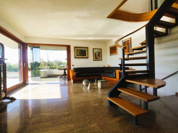 casa indipendente in vendita a Camaiore in zona Lido di Camaiore