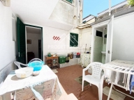 casa indipendente in vendita a Camaiore in zona Lido di Camaiore