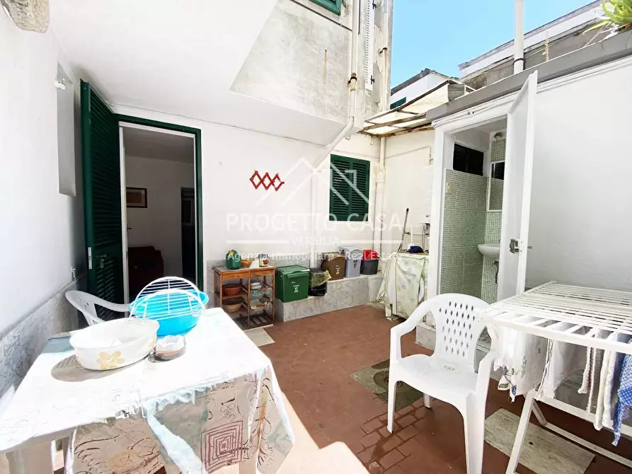 appartamento in vendita a Camaiore in zona Lido di Camaiore