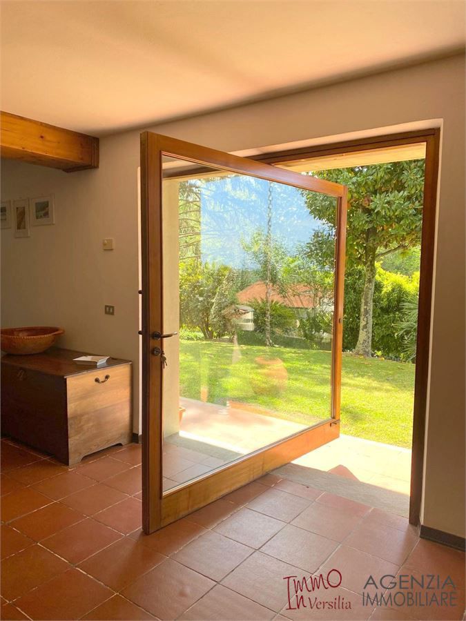 casa indipendente in vendita a Camaiore