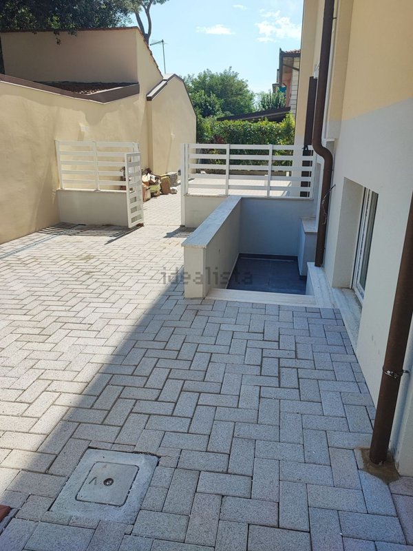 appartamento in vendita a Camaiore in zona Lido di Camaiore