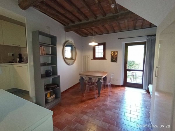 casale in vendita a Camaiore