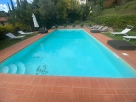 casa indipendente in vendita a Camaiore