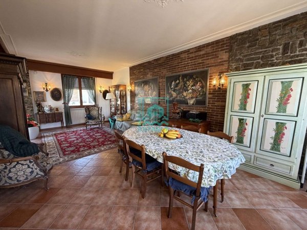 casa indipendente in vendita a Camaiore in zona Lido di Camaiore