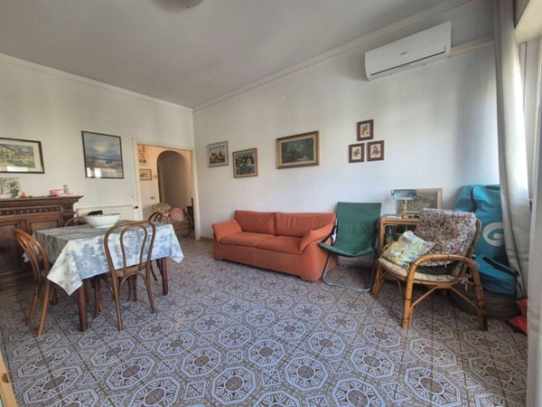 appartamento in vendita a Camaiore in zona Lido di Camaiore